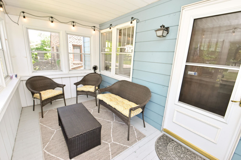 Others 1, Updated Bungalow Steps to Notre Dame 410, Saint Joseph