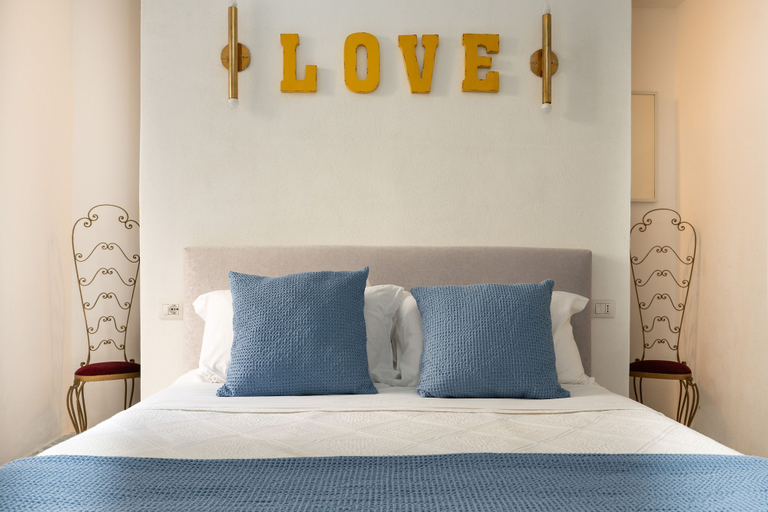 Bedroom 3, Ortigia Courtyard Apartment, Syracuse