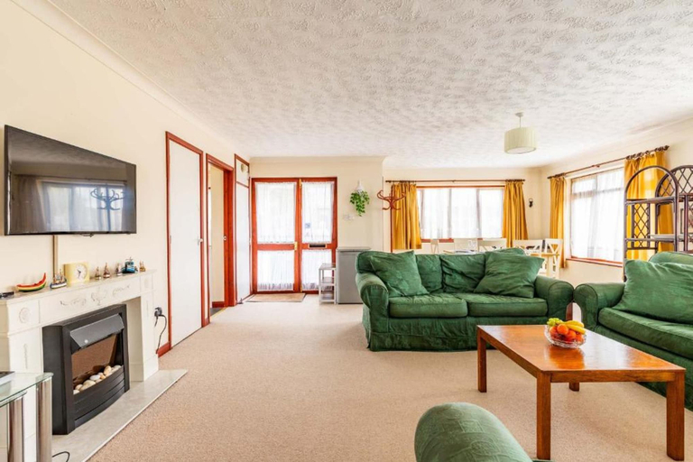 Room 2, Host Stay Cransley, Norfolk