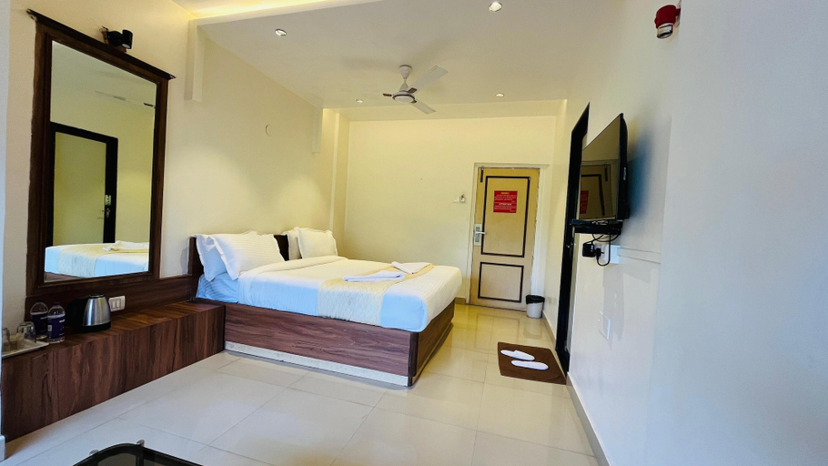 Bedroom 3, Nature Forest View Resort, Satara