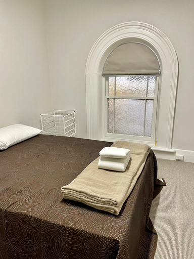 Room 5, Seafield Tower Glenelg Apartment no 3, Adelaide