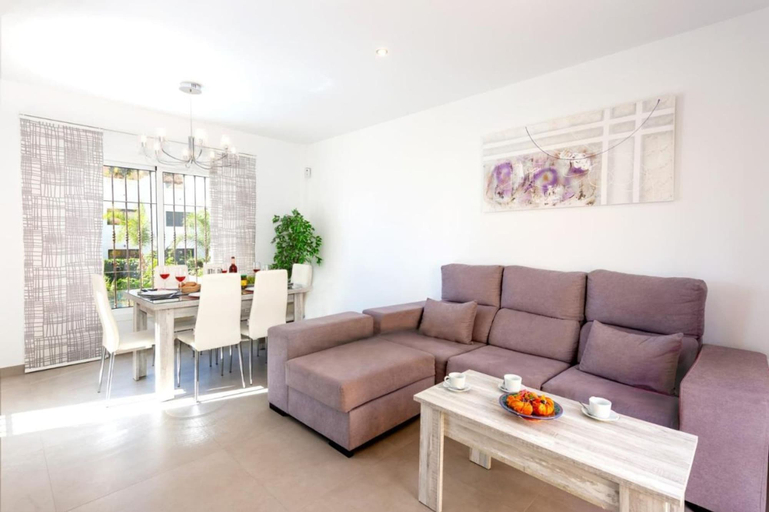 Room 4, Casa Eva in Nerja With 3 Bedrooms and 3 Bathrooms, Málaga