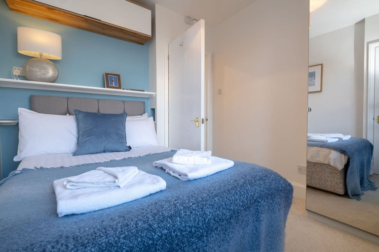 Room 4, Host Stay Regency Square Apartment, Brighton and Hove