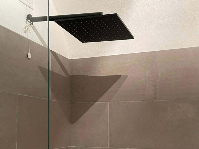 Bathroom 2, Luxury apartments in medieval Ventimiglia Alta close to the beach, Imperia