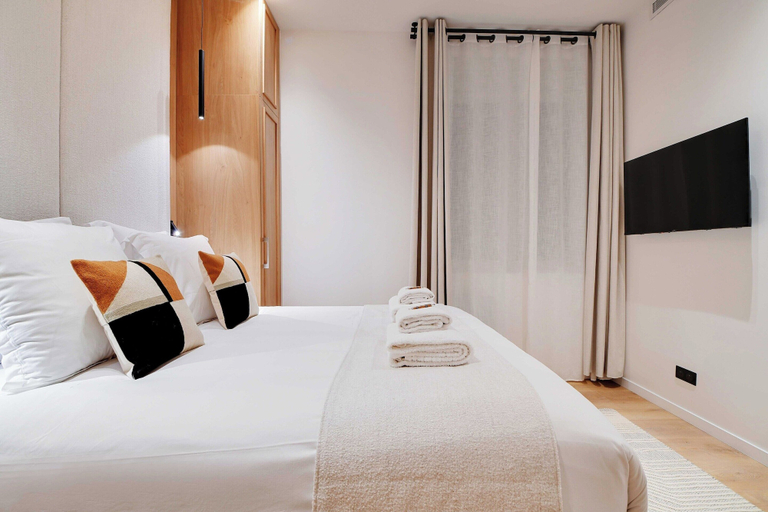 Room 2, Modern Apartment - 2br/6p - Bonne-nouvelle, Paris