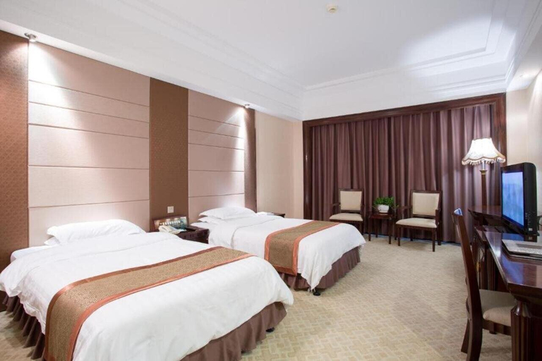 Bedroom 4, Chaozhou Hotel, Chaozhou
