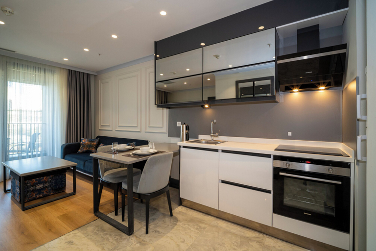 Dining Room 4
