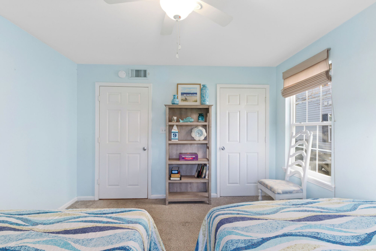 Bedroom 3, Colony Club H6, Baldwin