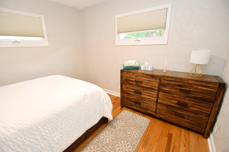 Others 4, Remodeled Home 1 Mile From Notre Dame 1150, Saint Joseph