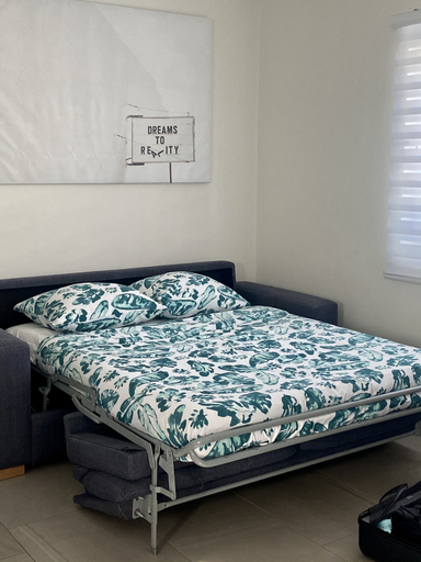 Bedroom 3, The Palm Leaf Apartments
