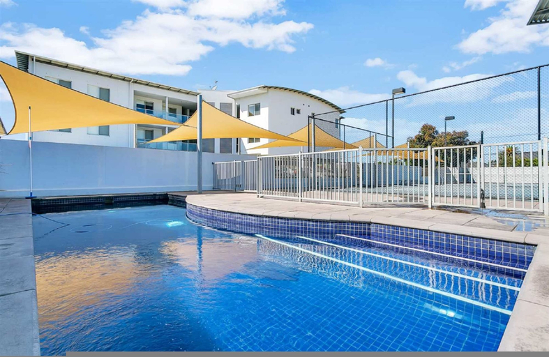Room 5, Gallery Resort Style Penthouse no 13, Victor Harbor