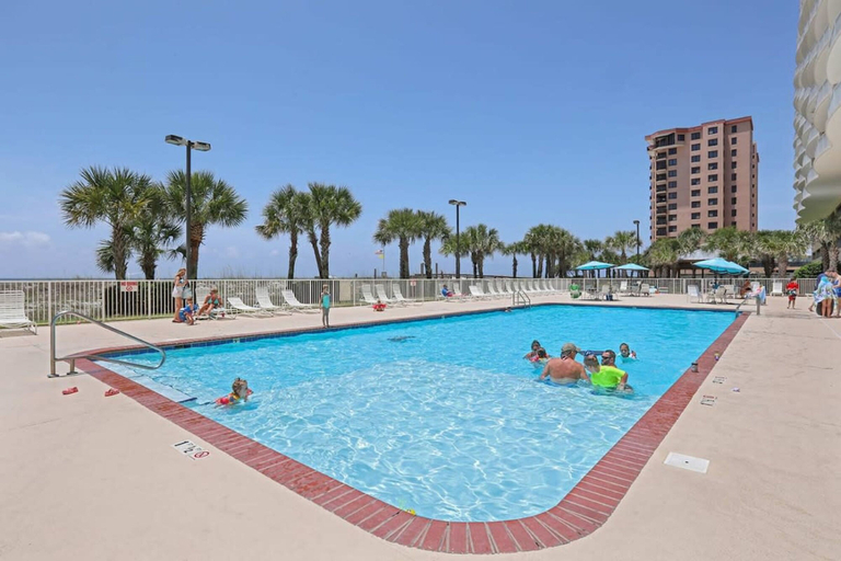 Room 3, Regency Isle 1104 3 3 2 Covered Parking Spots, Escambia