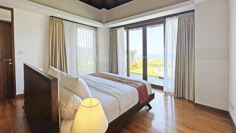 Bedroom 12