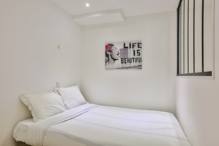 Room 2, Modern and Peaceful Apartment - 1br/5p - Sentier, Paris