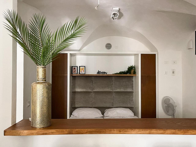 Bed, Luxury apartments in medieval Ventimiglia Alta close to the beach, Imperia