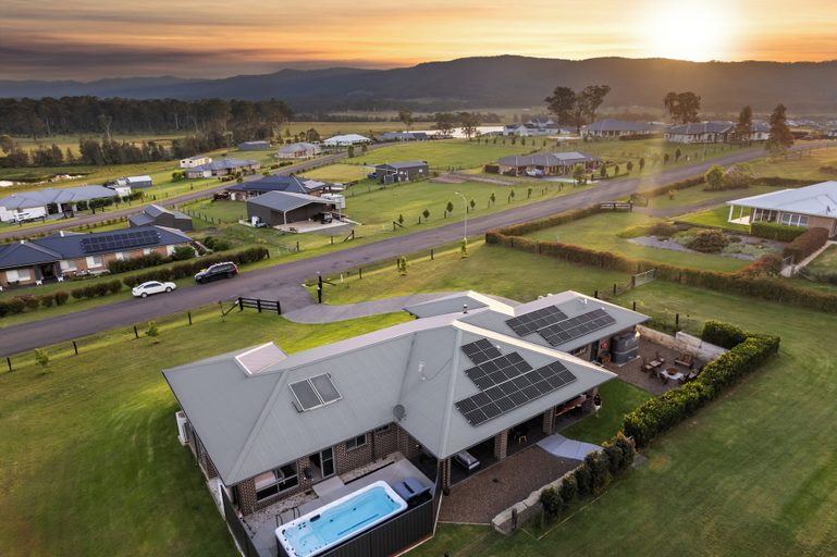 Exterior & Views, Serenity Estate Hunter Valley, Cessnock