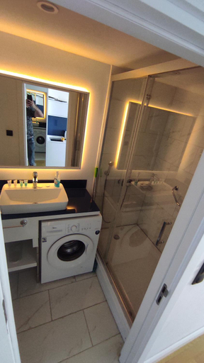 Bathroom, Double room sea view, Batumi