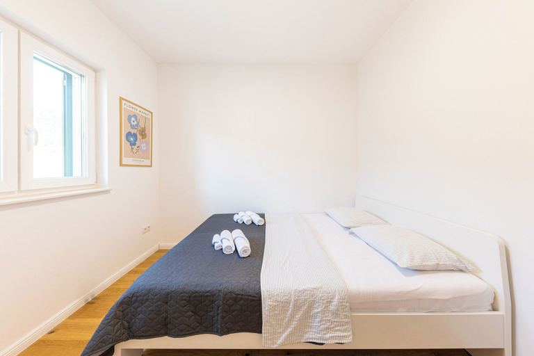 Room 3, Olive Leaf Kastela - Second Floor Apartment, Kaštela