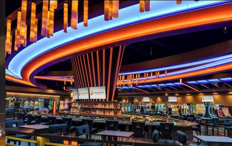 Food & Drinks 5, Clarion Pointe Milwaukee, Milwaukee