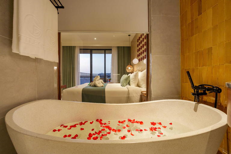 Bathroom 8