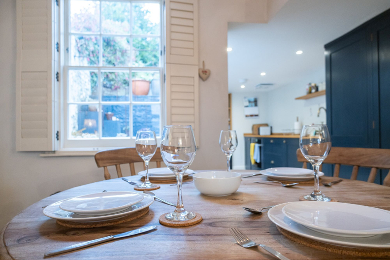 Room 4, Host Stay The September Cottage, Brighton and Hove