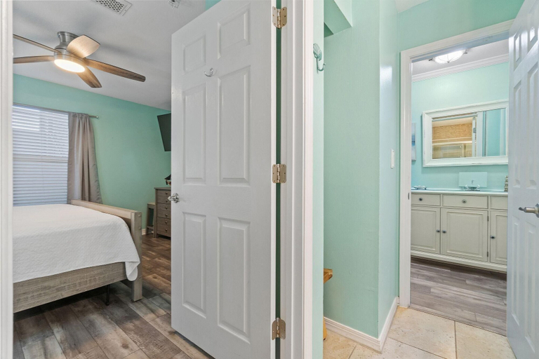Bedroom 3, Grand Caribbean West 215, Escambia