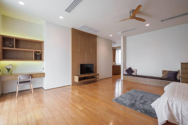 Room 5, Ekkamai Villa Sleeps 12 With Cinema, Wattana