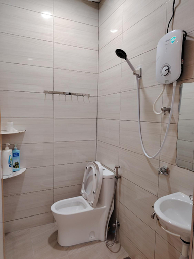 Bathroom 3, Mersing Maple Villa, Mersing