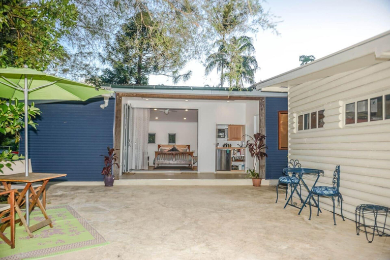 Others 5, Renovated 2-bed Cottage - Sleeps 4 - Free Parking, Caloundra - Hinterland