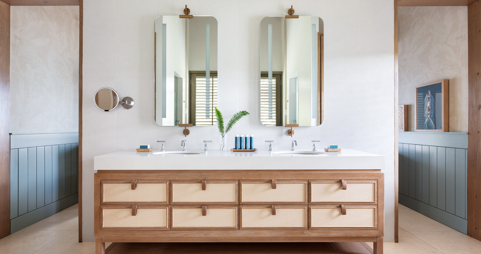 Bathroom 5, Sandals Halcyon Beach