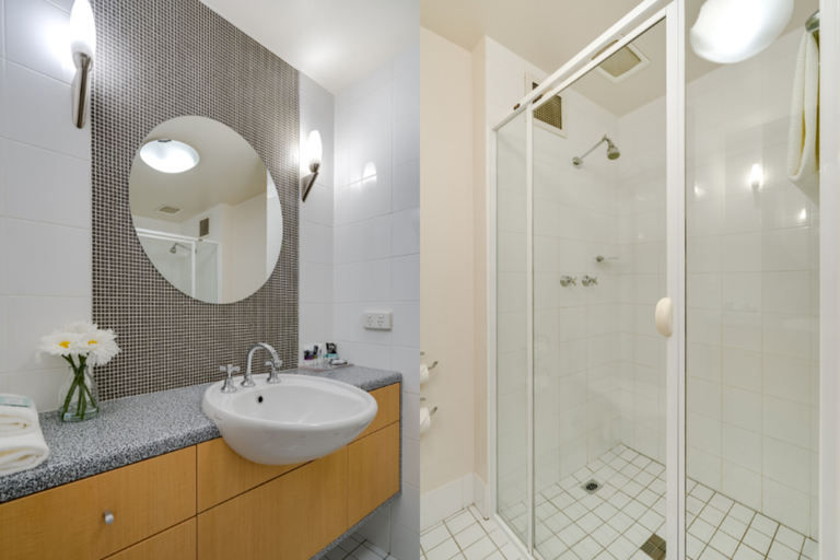 Bathroom 3, Mercure Albury, Albury
