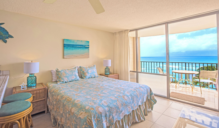 Bedroom 1, Valley Isle Resort, Maui