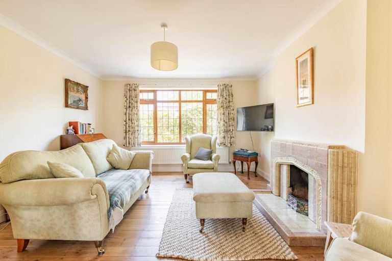 Room 2, Host Stay Welsford House, Norfolk