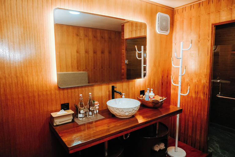 Bathroom 5