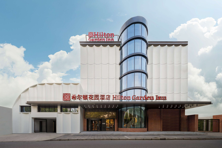 Exterior & Views 2, Hilton Garden Inn Shanghai Caoyang, Shanghai