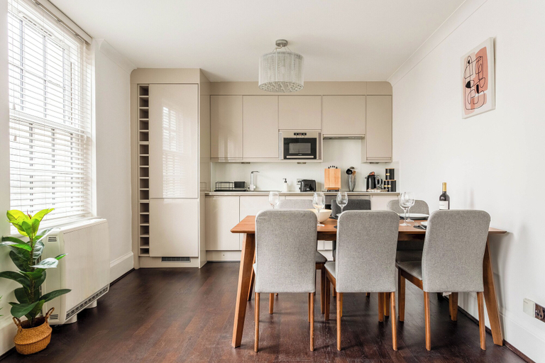 Others 5, Super Central 3 Bed Property, Brighton and Hove