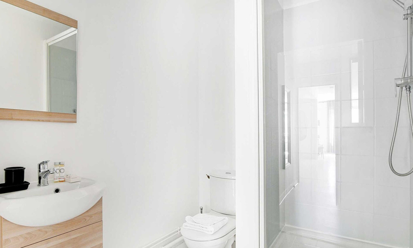 Bathroom 4, Amazing Apartment - 3br/6p - Near Convention, Paris