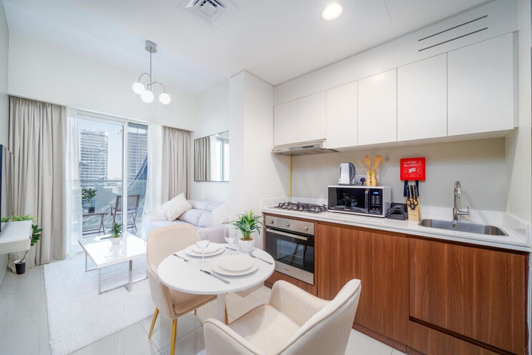Room 2, Fascinating 1 BR at Vera