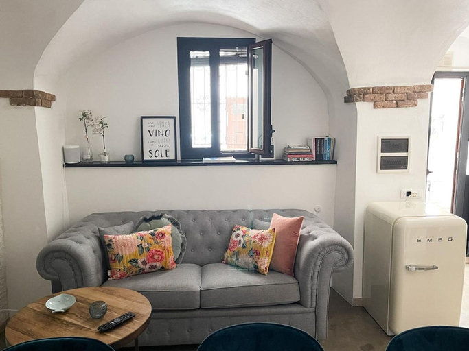 Facilities 4, Luxury apartments in medieval Ventimiglia Alta close to the beach, Imperia