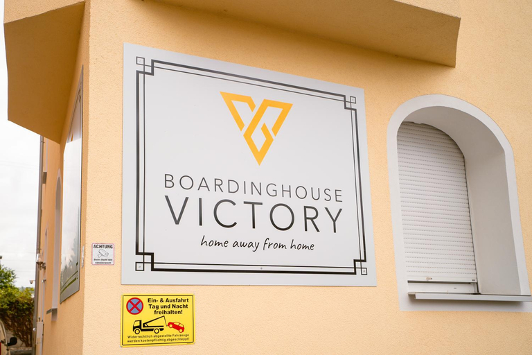 Others 1, Boardinghouse Victory, Augsburg
