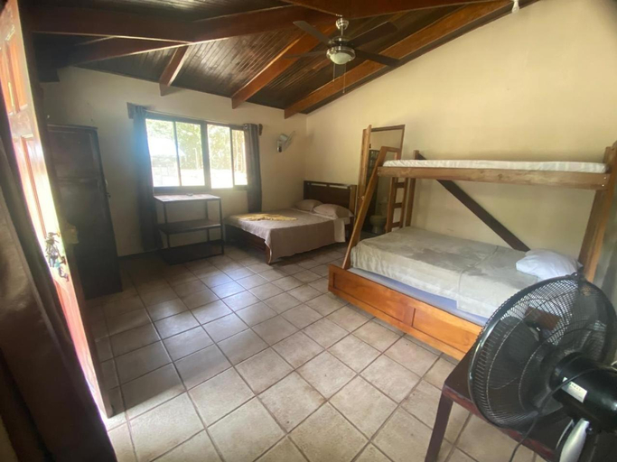 Bedroom 4, Lapa Verde Lodge, Pococí