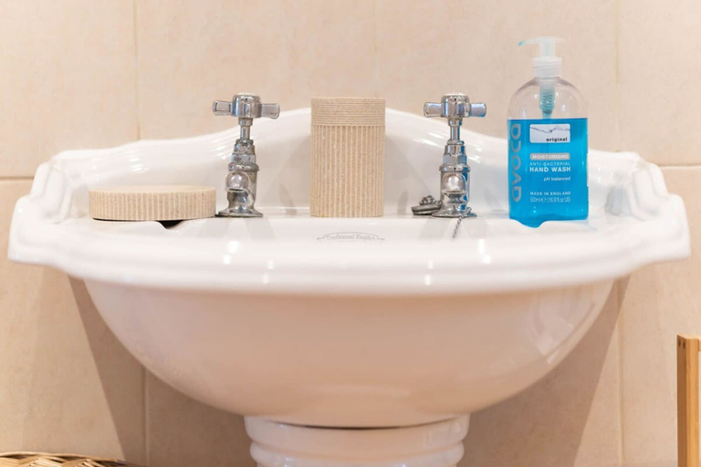Room 2, Host Stay Temple Street Townhouse, Brighton and Hove