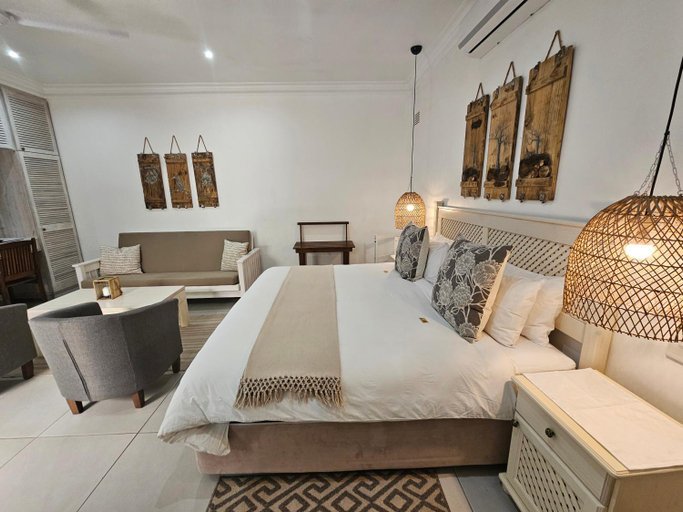 Bedroom 12