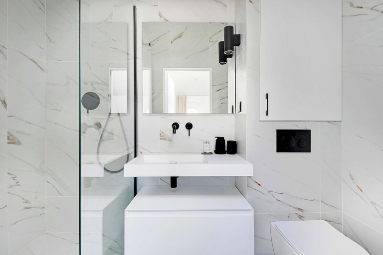 Bathroom 4, Amazing Apart 1br/4p - Voltaire / Nation - 1, Paris