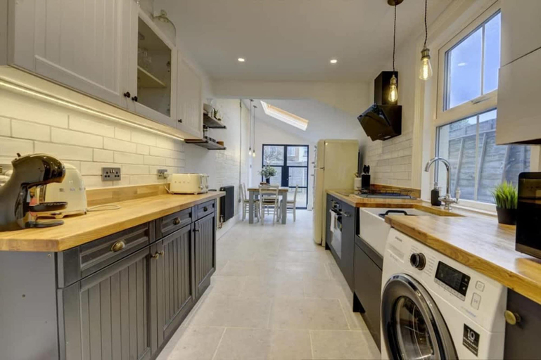 Room 4, Host Stay York Street, Bedfordshire