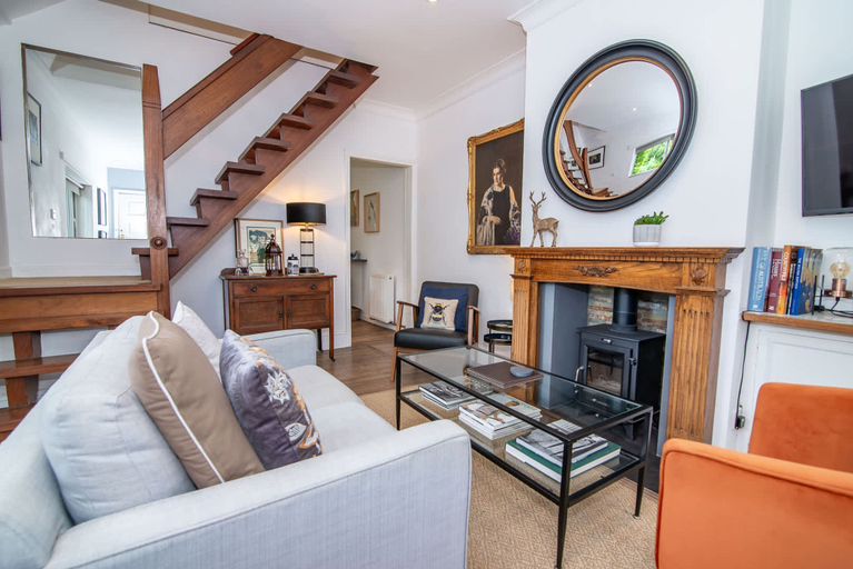 Room 2, Host Stay Terrace on Canal, Worcestershire