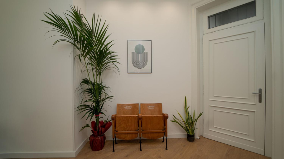 Lobby 4, Manere Suites, Palermo