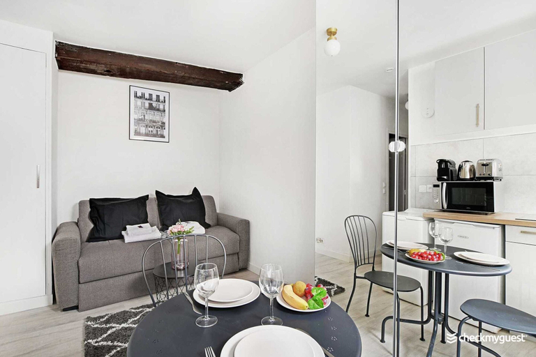 Private kitchen 4, Amazing Studio in the Heart of the Marais, Paris