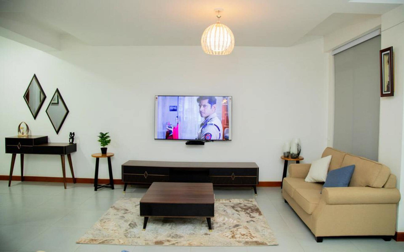 Living area 4, Luxury Cozy Kampala Apartment With 2 Bedrooms, Kampala