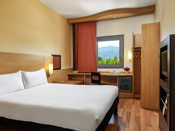 Bedroom 4, ibis Bursa, Yıldırım